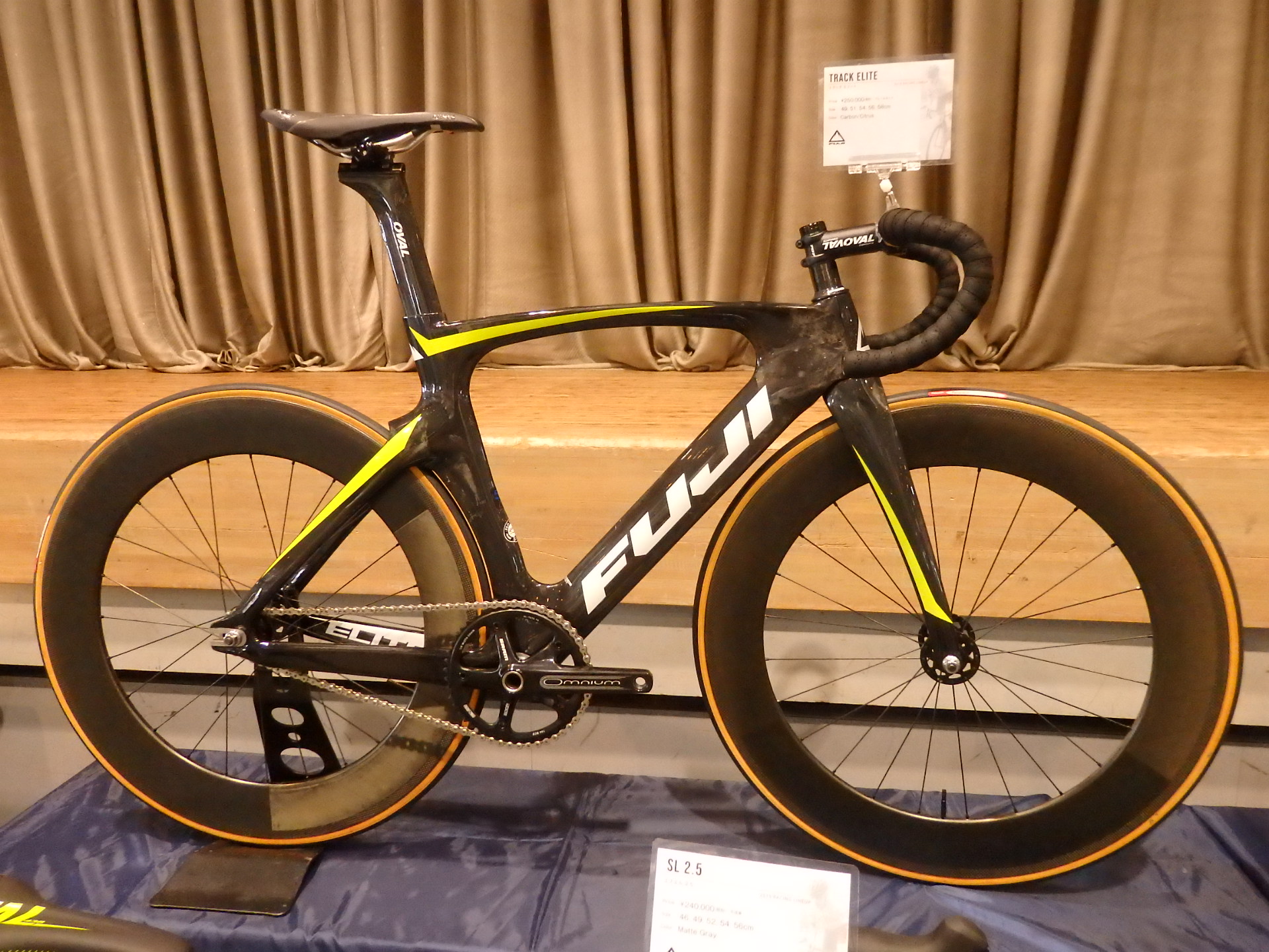 fuji track road bike 2019