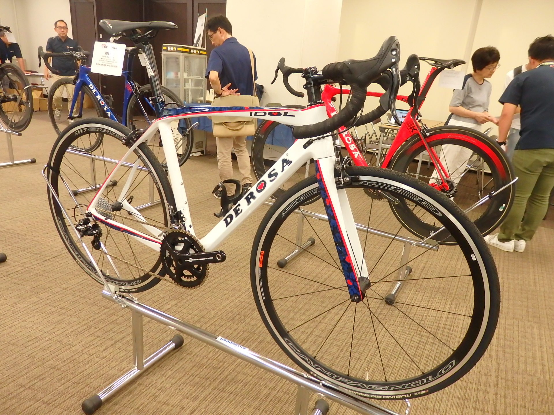 DE ROSA IDOL Revo(デローザ アイドル レボ) ポテンザ完成車 2019