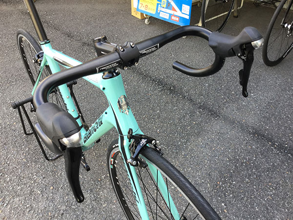 Bianchi ARIA 2017 純正ホイール VISION 前後セット検討します