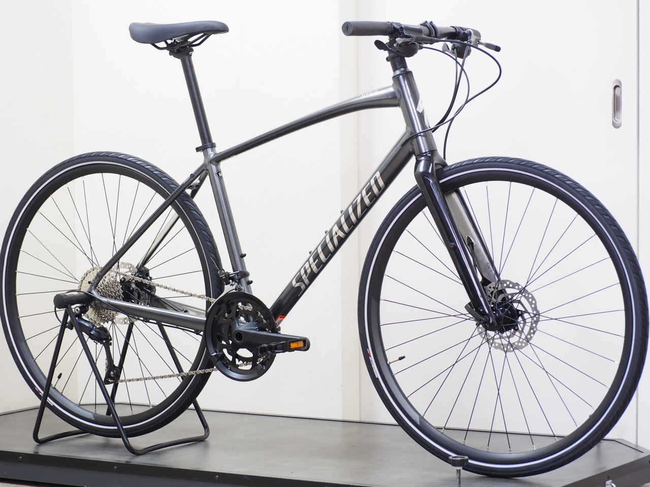 specialized sirrus sport 2019