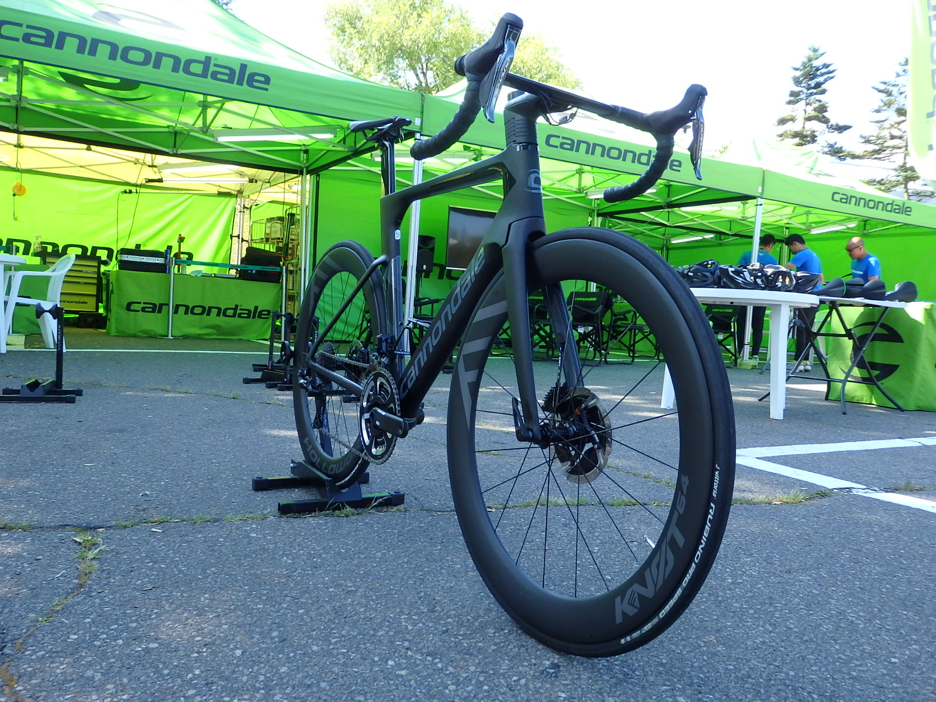 CANNONDALE(キャノンデール) SystemSix Hi-Mod(システムシックス ハイモッド) DuraAce Di2完成車