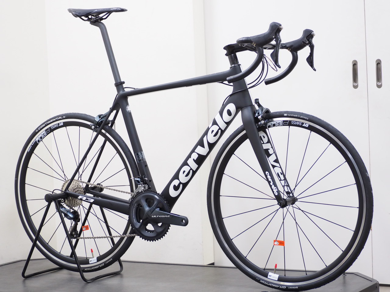 R3 ULTEGRA 試乗車