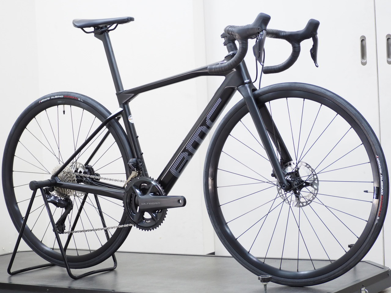 Roadmachine THREE ULTEGRA Di2 完成車 2022