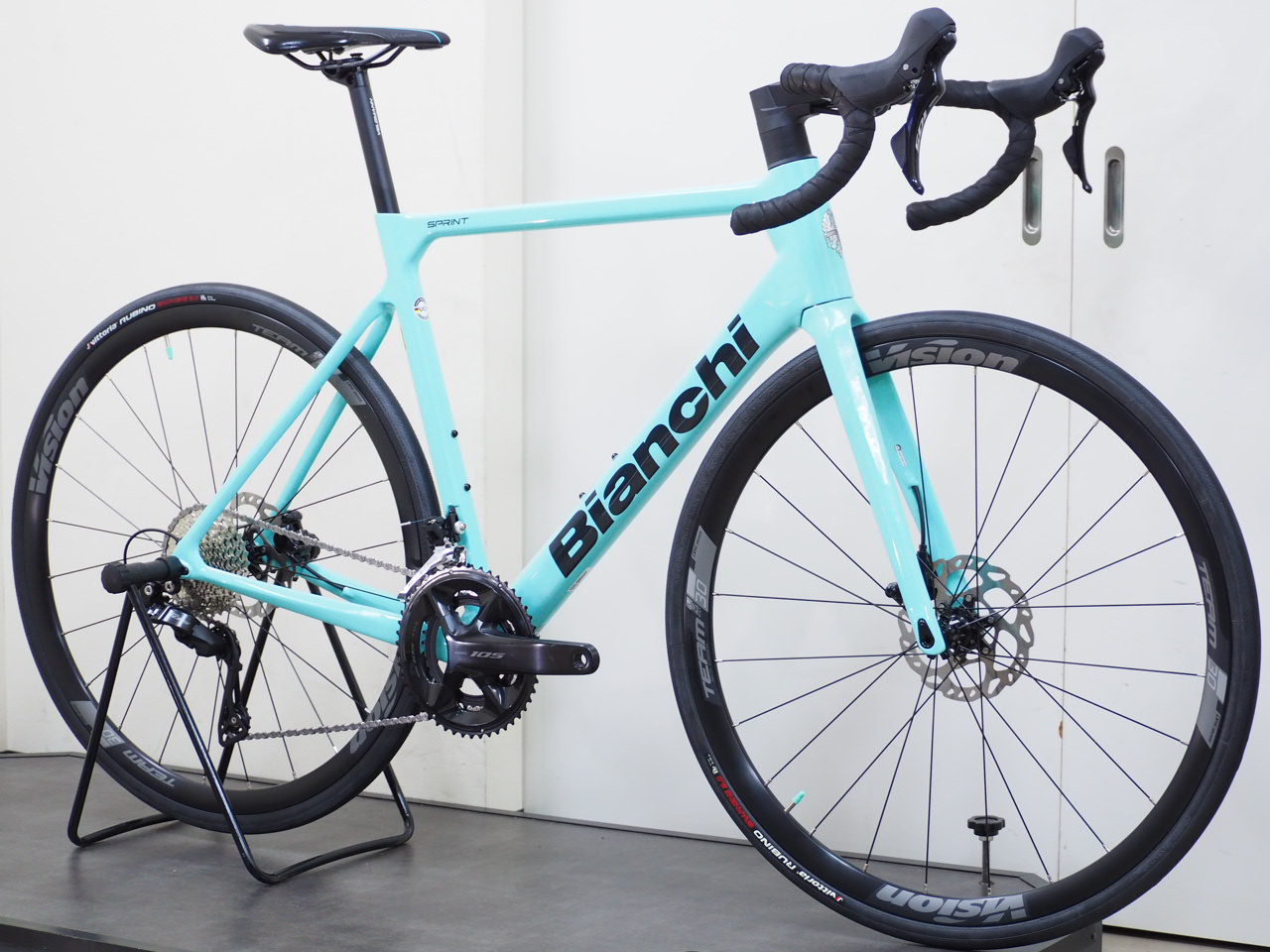 Bianchi(ビアンキ) SPRINT(スプリント)DISC 105 12s完成車 2024 チェレステ