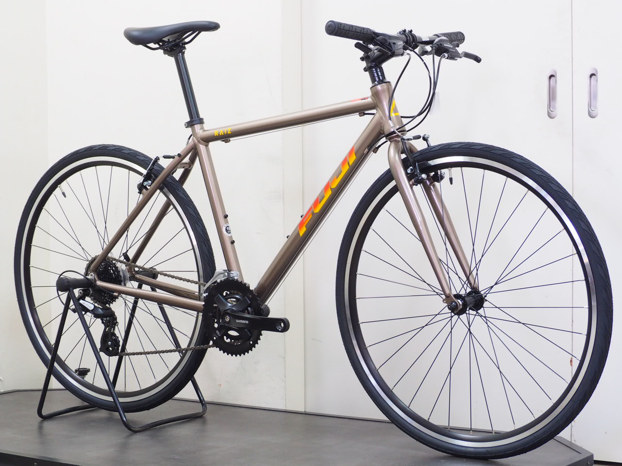 FUJI RAIZ 完成車 2024