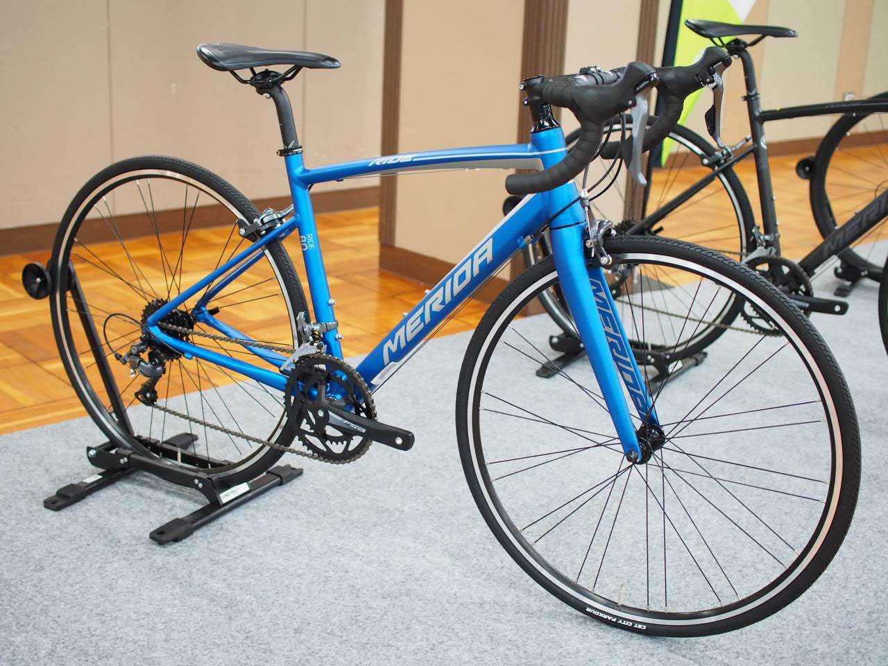 RIDE80 CLARIS 完成車
