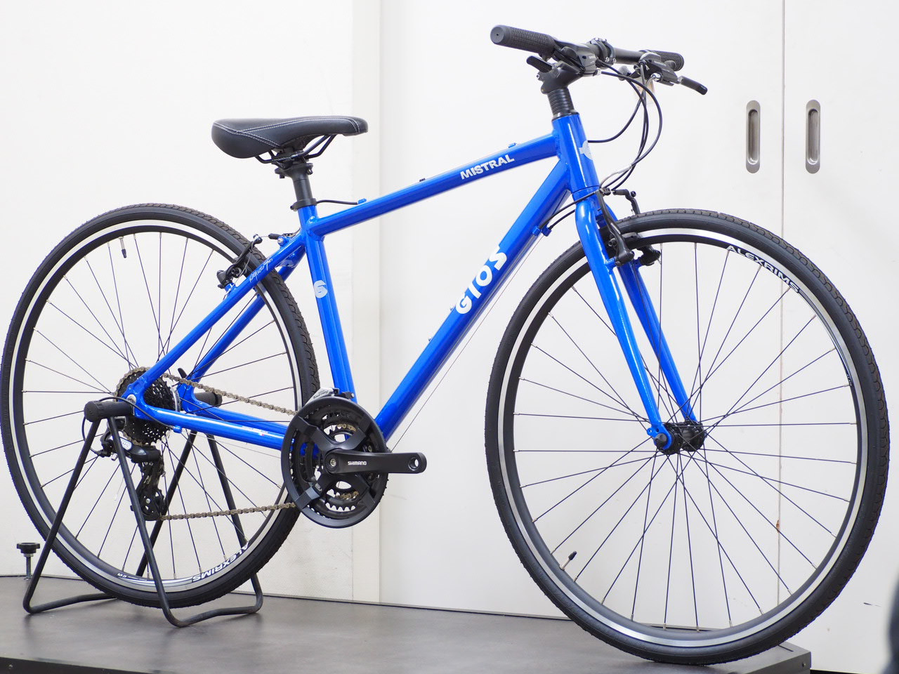 MISTRAL ALEXRIMSホイール 完成車 2025