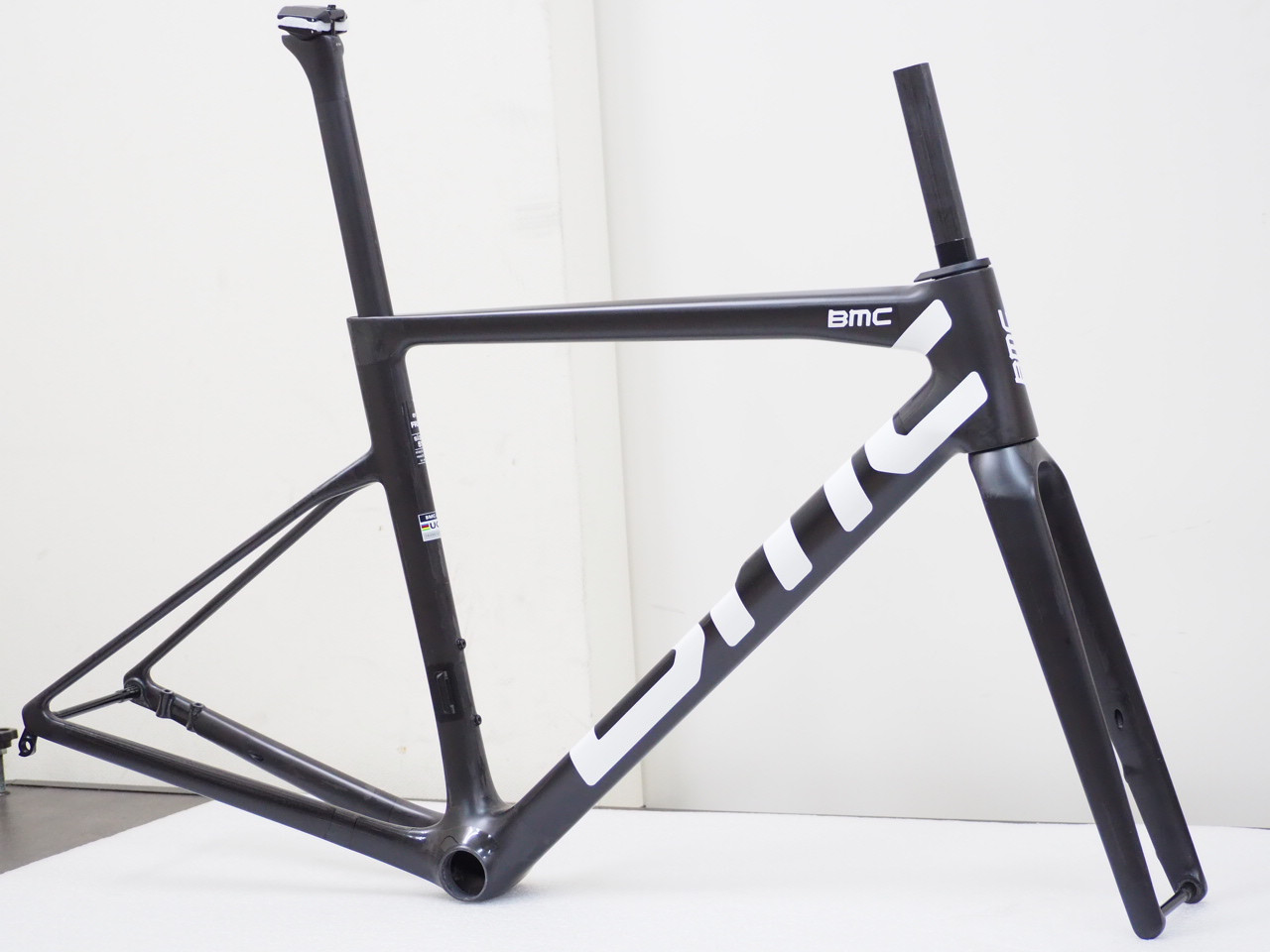 teammachine SLR01 MODフレームセット