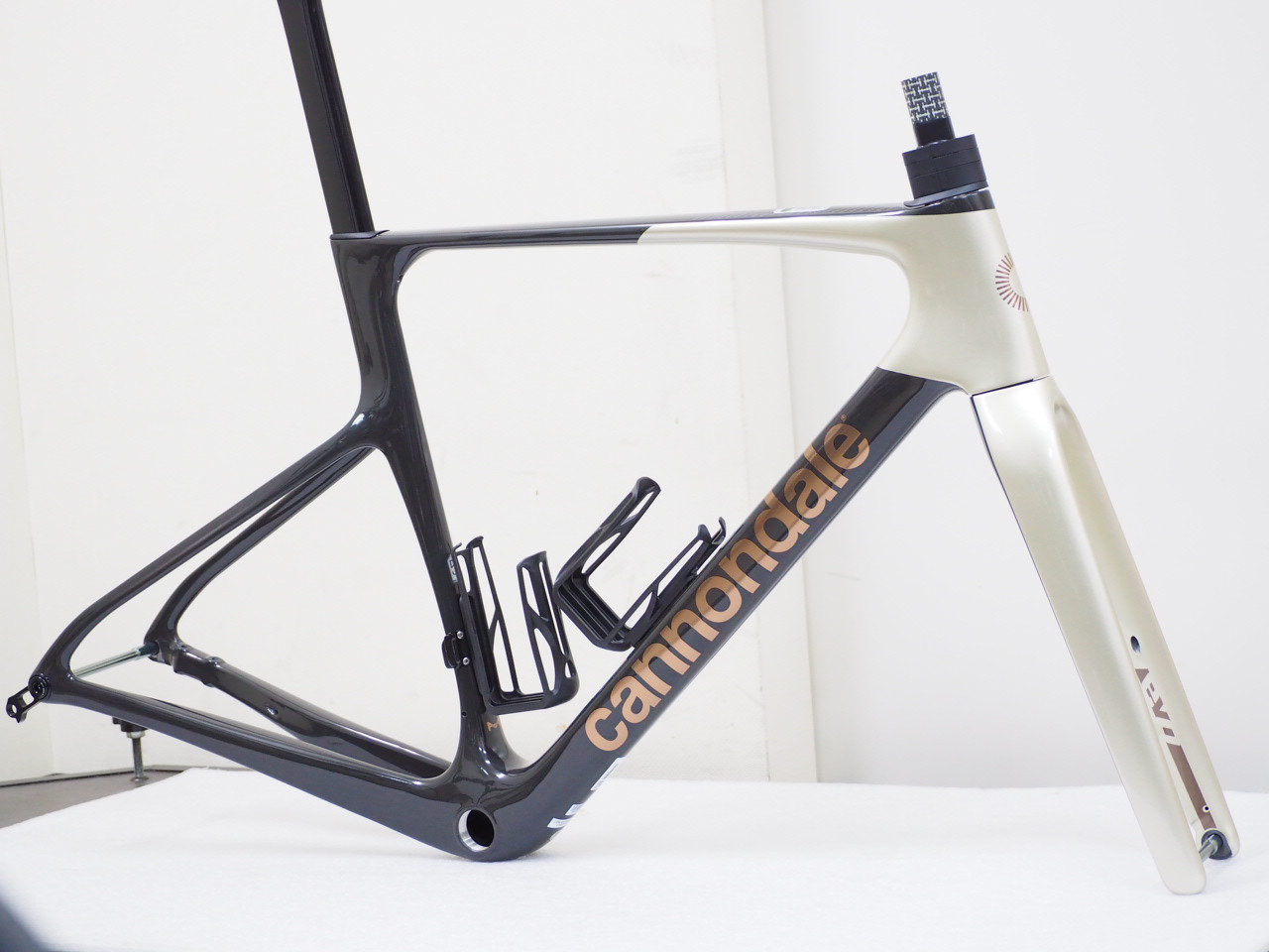 SUPERSIX EVO Hi-Mod フレームセット