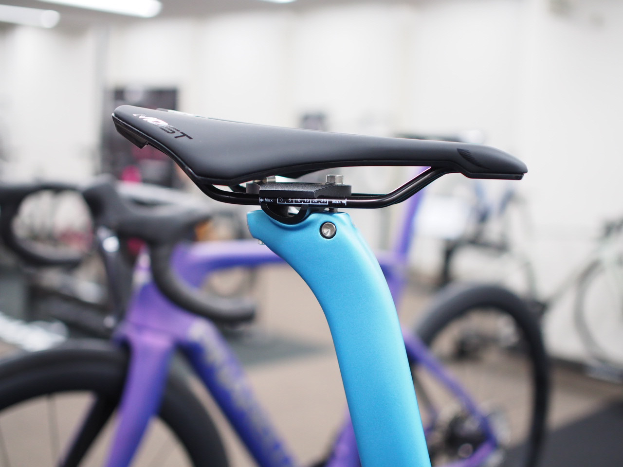 PINARELLO (ピナレロ) F5 105 Di2完成車 2027 | サイクルショップ
