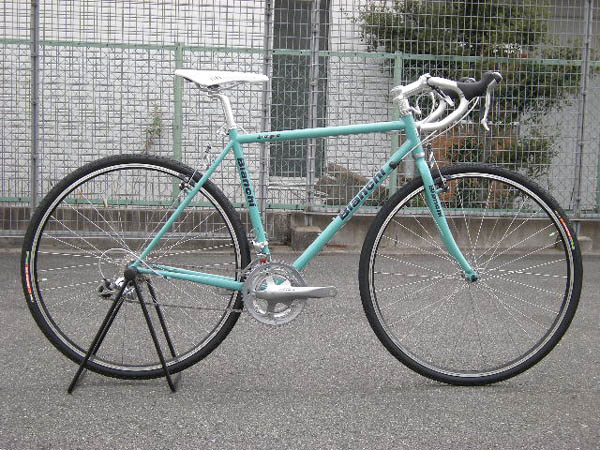 2011年モデル BIANCHI ビアンキ クロモリロードバイク ツーリング