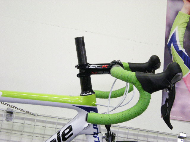 cannondale SUPERSIX EVO(キャノンデール スーパーシックス エヴォ) 当店オリジナル完成車 2012年モデル ステム・ハンドル