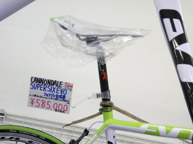 cannondale SUPERSIX EVO(キャノンデール スーパーシックス エヴォ) 当店オリジナル完成車 2012年モデル シートピラー＆サドル