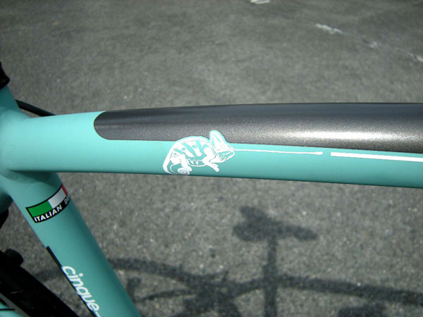 BIANCHI CAMALEONTE 5(ビアンキ カメレオンテ5) シマノTiagra