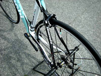 BIANCHI INFINITO 105(ビアンキ インフィニート) シマノ105完成車