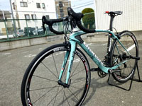 BIANCHI OLTRE XR(ビアンキ オルトレ エックスアール) カンパニョーロ コーラス 完成車  ダウンチューブ