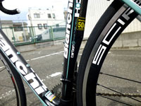 BIANCHI OLTRE XR(ビアンキ オルトレ エックスアール) カンパニョーロ コーラス 完成車 シートステー