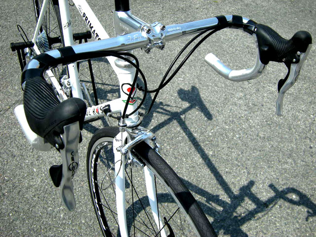 デローザ　ネオプリマート2013 R7000系フル105　エグザリットホイール デローザ NeoPrimato(ネオプリマート) 2013 ロードバイク