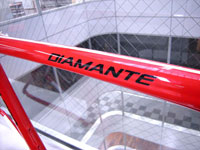 BASSO DIAMANTE(バッソ ディアマンテ) 2014年モデル トップチューブ