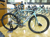 BIANCHI OLTRE XR2(ビアンキ オルトレエックスアールツー) 2014年モデル