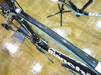 BIANCHI OLTRE XR2(ビアンキ オルトレXR2)チェレステ 2014年モデル トップチューブ