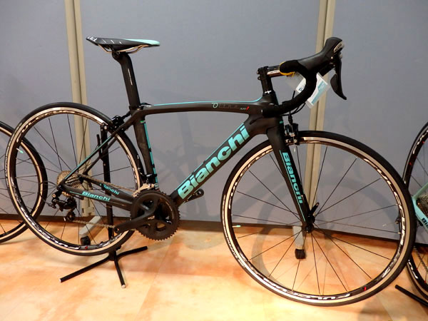 BIANCHI OLTRE XR.1(ビアンキ オルトレ XR.1)105完成車 2016 ロード