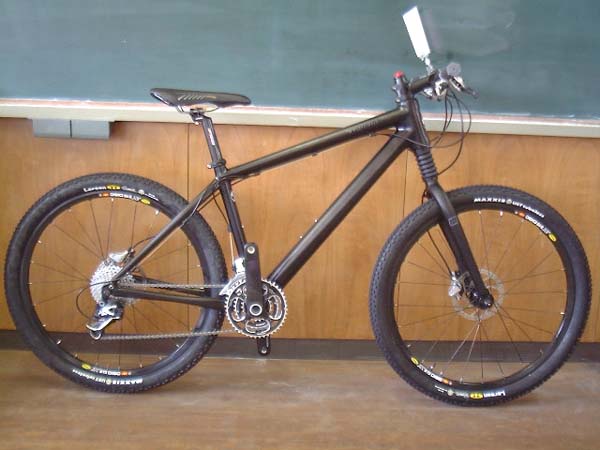 2007年モデル cannondale mountainbike taurine carbon 1 
